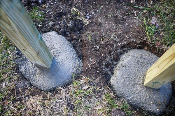 Cost of Post Hole Excavation in Englewood