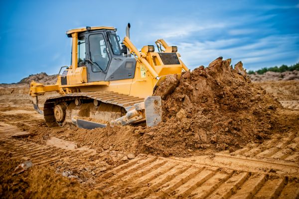 Dirt Leveling Service in Englewood