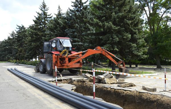 Sewer Line Excavation in Englewood