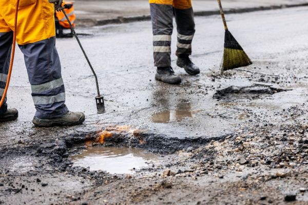Gravel Pothole Repair in Englewood